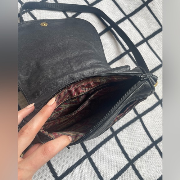 VINTAGE Black Leather Purse || Medium size - Picture 4 of 6